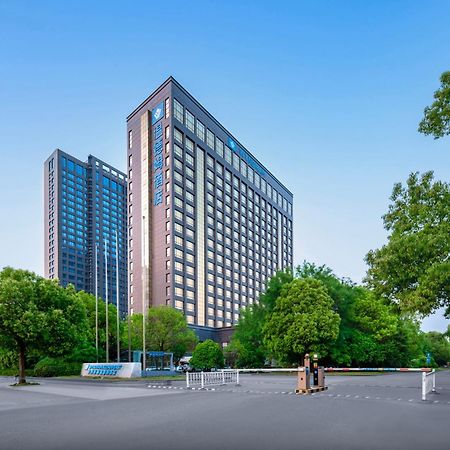 Wyndam Xuzhou East Hotel Екстериор снимка