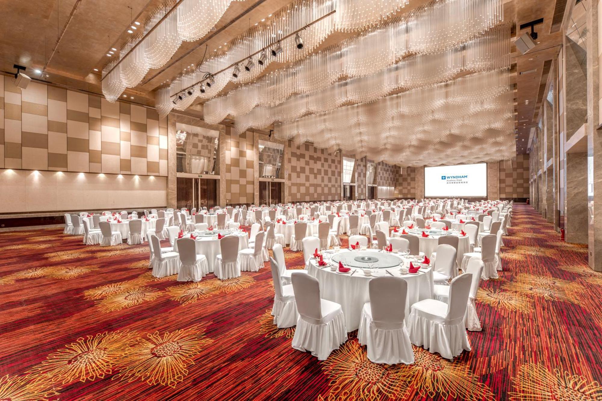Wyndam Xuzhou East Hotel Екстериор снимка